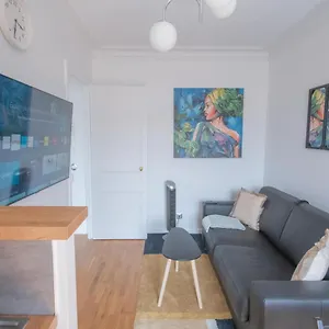 bercy-charming-apartment-2-rooms.fr-paris.fr/